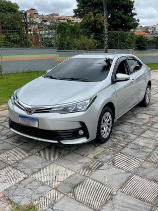 TOYOTA COROLLA 1.8 GLI 16V FLEX 4P AUTOMÁTICO